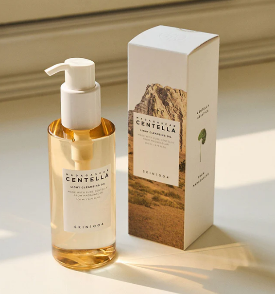 SKIN1004 Madagascar Centella Light Cleansing Oil